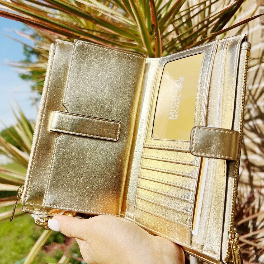 Michael Kors Jet Set Travel Double Zip Leather Phone Wristlet MK Pale Gold - Picture 3 of 4